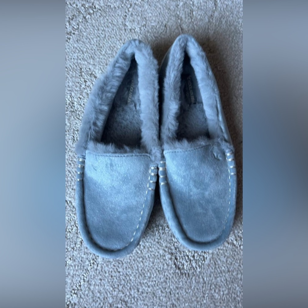 Ugg girls NEW Koolaburra Cozy Gray/Blue Fuzzy Slippers